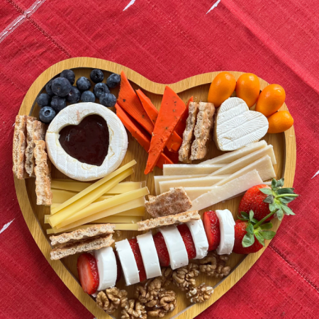 Sevgililer Gününe Özel Peynir Tabağı - 1 adet